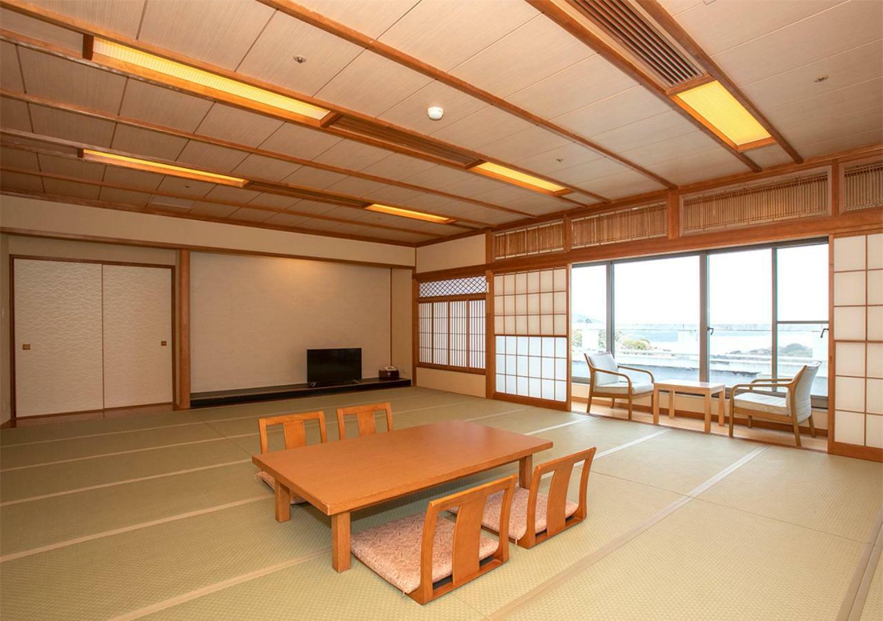 Atagawa Heights Hotel Higashiizu Bagian luar foto