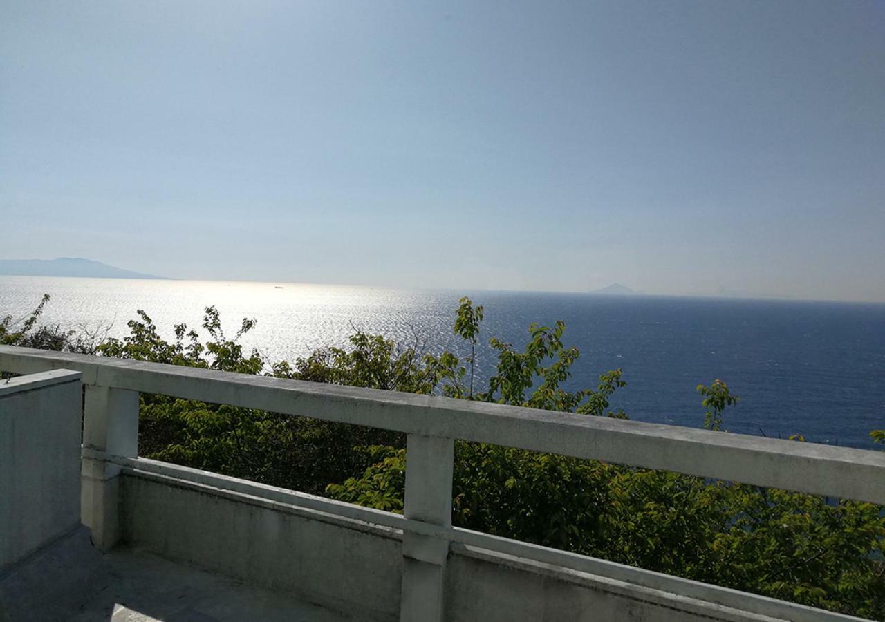 Atagawa Heights Hotel Higashiizu Bagian luar foto