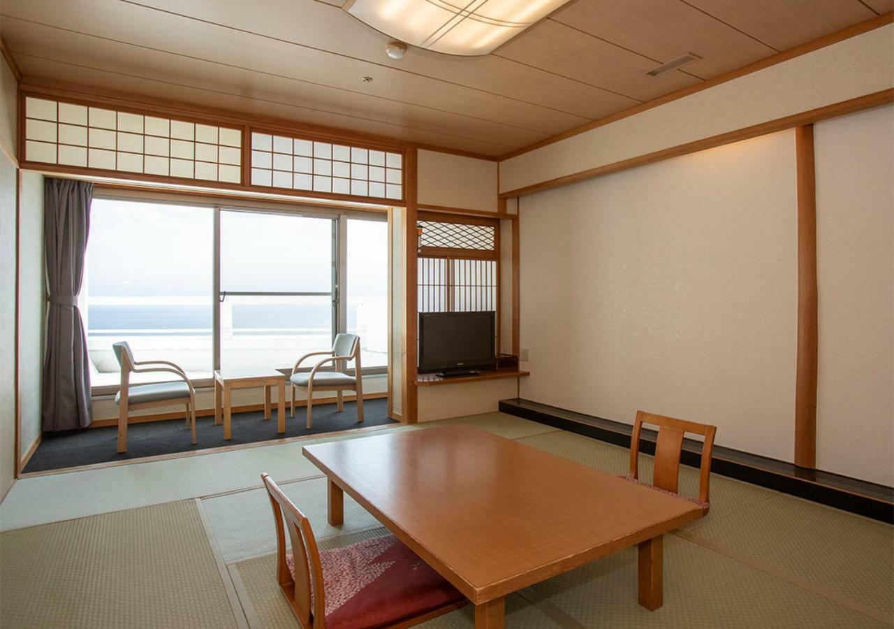 Atagawa Heights Hotel Higashiizu Bagian luar foto
