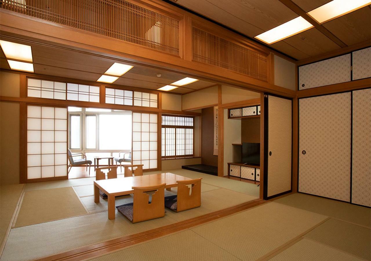 Atagawa Heights Hotel Higashiizu Bagian luar foto
